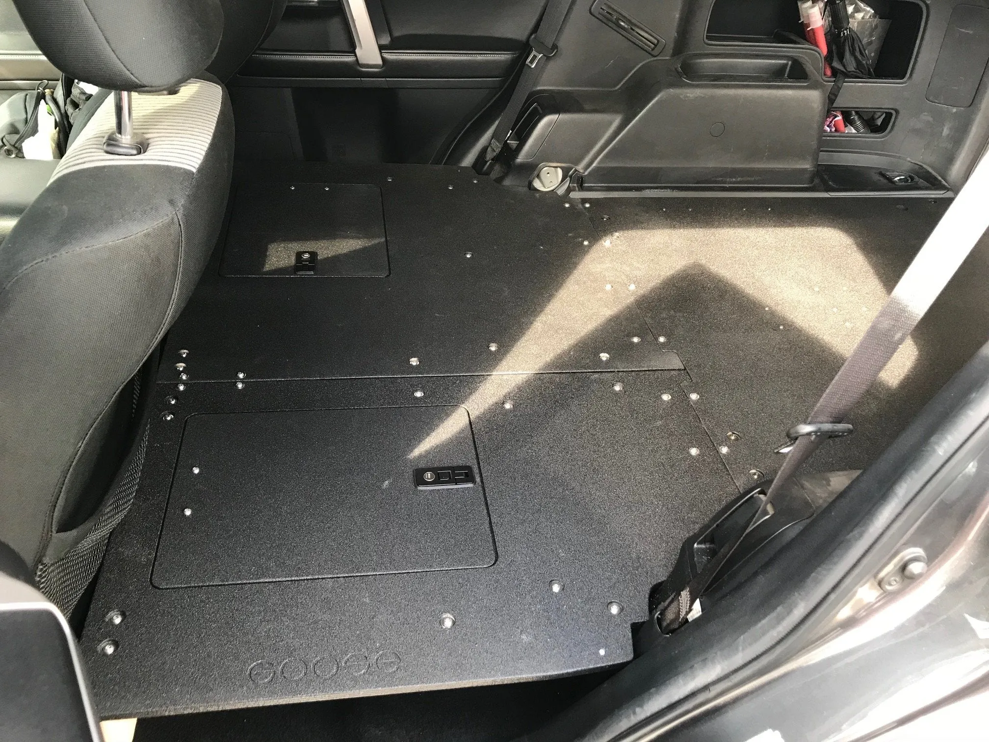 GOOSE GEAR 4RUNNER 5TH GEN SECOND ROW SEAT DELETE PLATE SYSTEM 2010-CURRENT MODEL YEARS