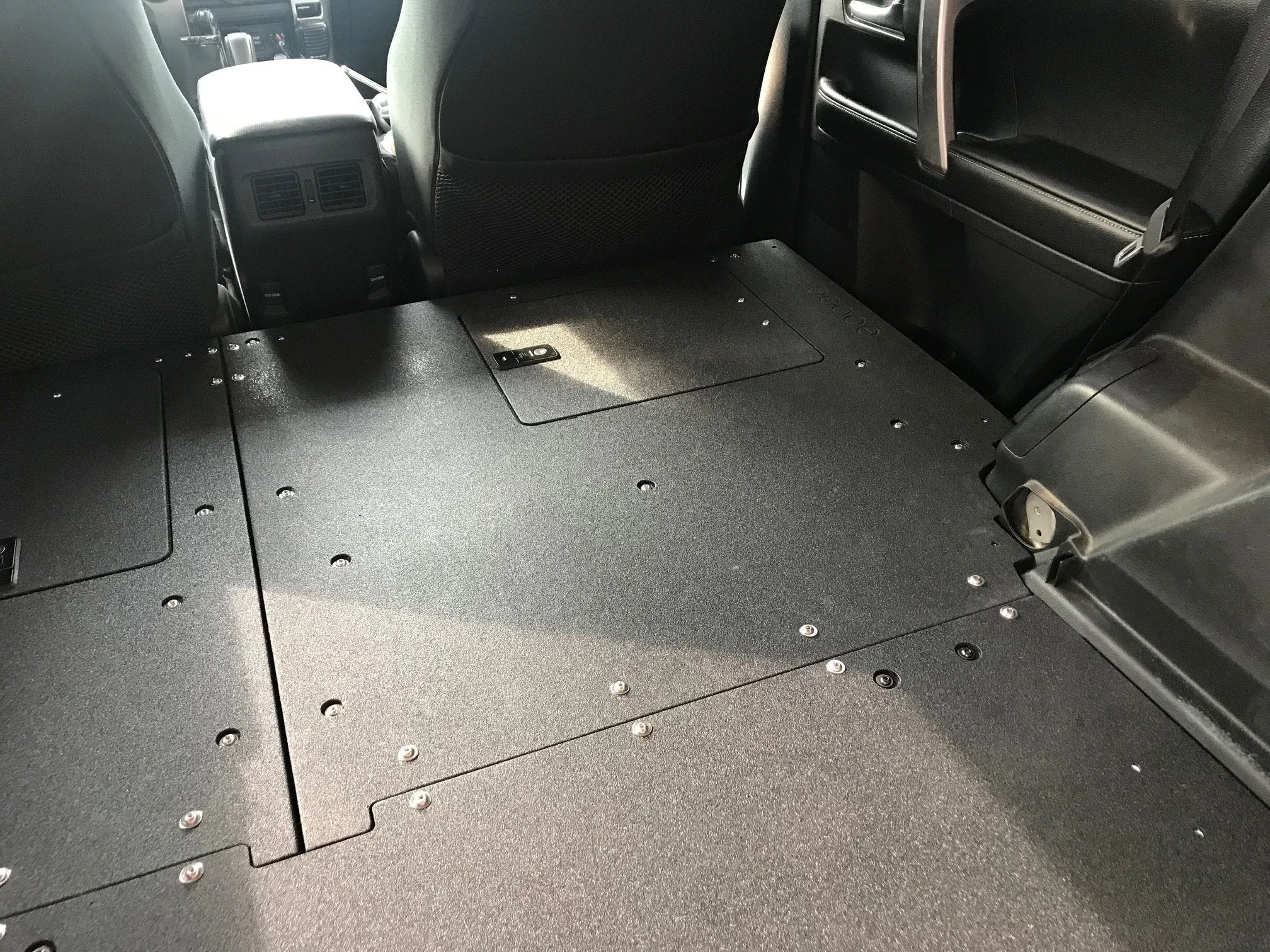 GOOSE GEAR 4RUNNER 5TH GEN SECOND ROW SEAT DELETE PLATE SYSTEM 2010-CURRENT MODEL YEARS