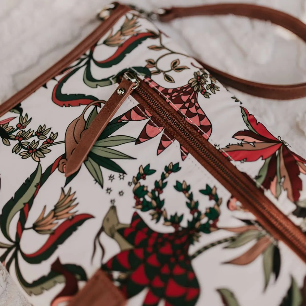 OiOi Change Mat Clutch - Jungle Cream/Tan